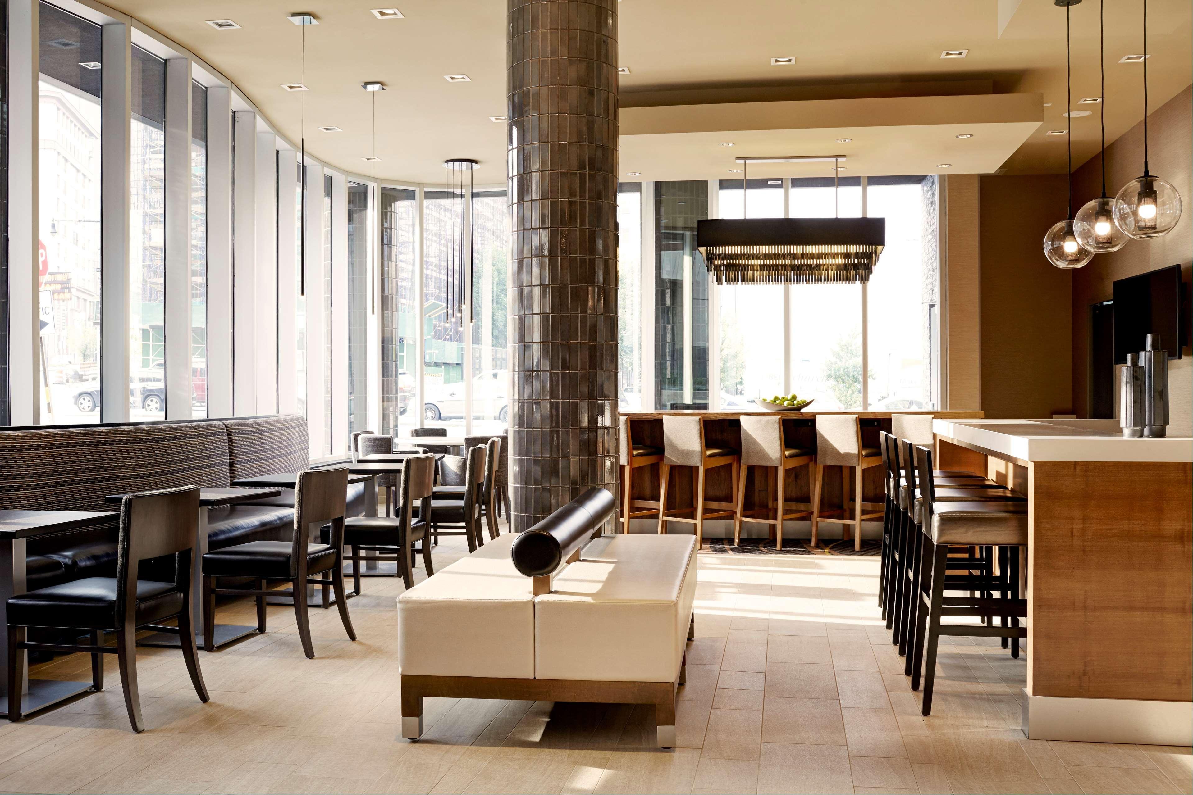 Hampton Inn Brooklyn Downtown Нью-Йорк Екстер'єр фото