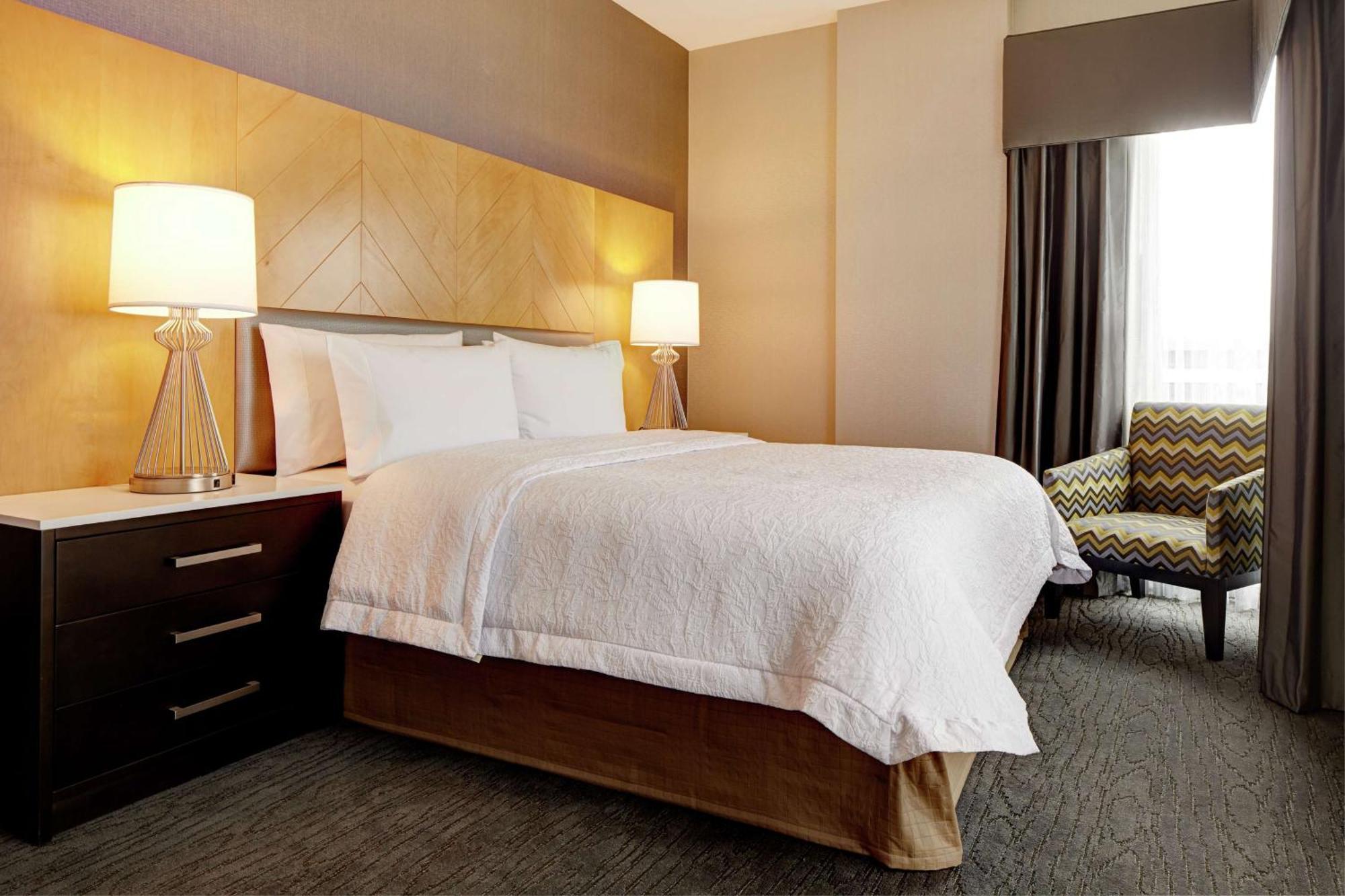 Hampton Inn Brooklyn Downtown Нью-Йорк Екстер'єр фото